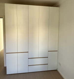 Clothing Cabinets 